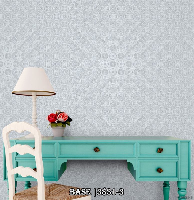 Thiết kế nội thất hiện đại ưa chuộng xu hướng trang trí đơn giản nhưng có điểm nhấn, mẫu giấy dán tường này sẽ đáp ứng nhu cầu của bạn.